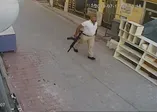 Konya'da dehşet saçan adamın görüntüleri çıktı! Cinayete çift silahla gitmiş