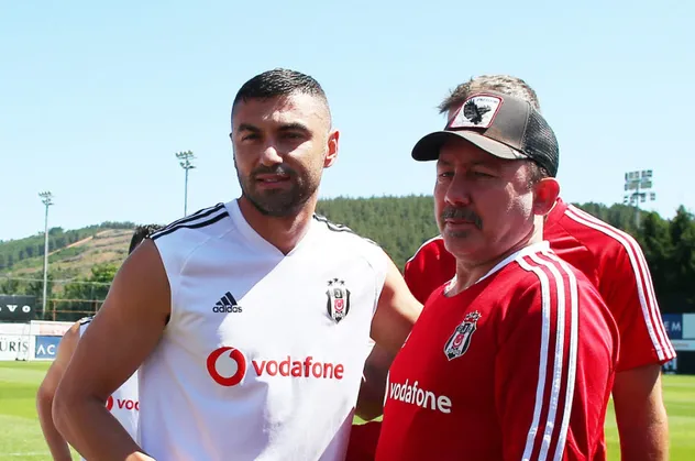 Beşiktaş, Burak Yılmaz'ın ayrılığını resmen duyurdu! Böyle veda etti | Beşiktaş transfer haberleri