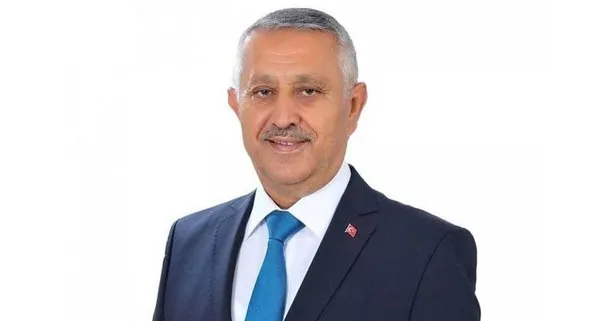 Mehmet Zeybek kimdir?