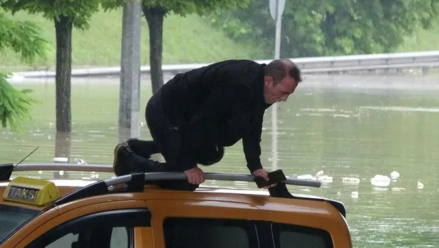 Samsun'da şiddetli yağış sel ve taşkınlara neden oldu: Bazı ilçelerde eğitime ara verildi-7