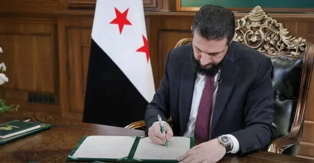 Şara'dan kabineye 'kardeş' ayarı: Suriye’de iki bakan değişti, dört kritik şehre vali atandı
