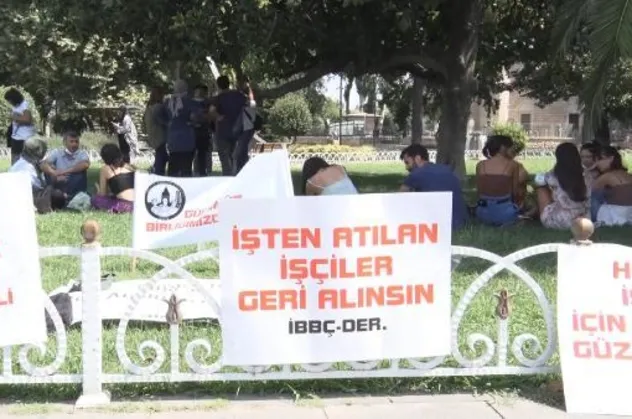 İBB önünde oturma eylemi: "İşe iade edilene kadar bu eylemleri sürdüreceğiz"