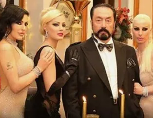 Adnan Oktar'ın sapıklığının boyutları ortaya çıktı: Bana gelecek kızlar iç çamaşırı giymesin