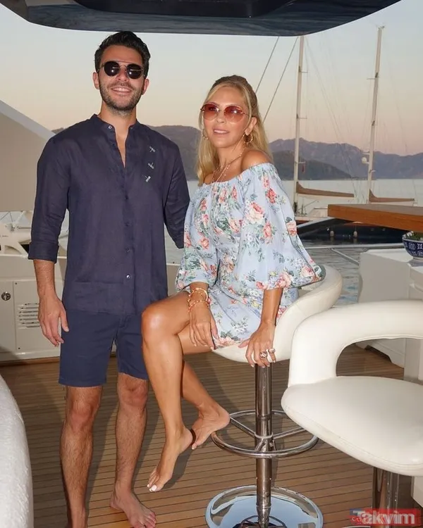 Şeyma Subaşı masanın üstünde dans etti sosyal medya yıkıldı! Hakan Sabancı peşinden koşmuştu Şeyma kızını da aldı gitti - 26