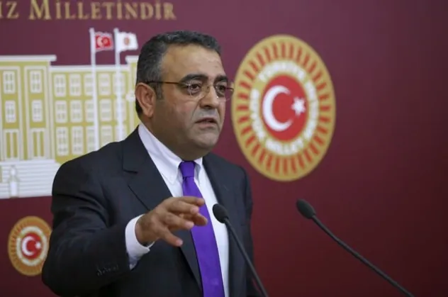 Yerli silahlar CHP'li Sezgin Tanrıkulu'nu rahatsız etti