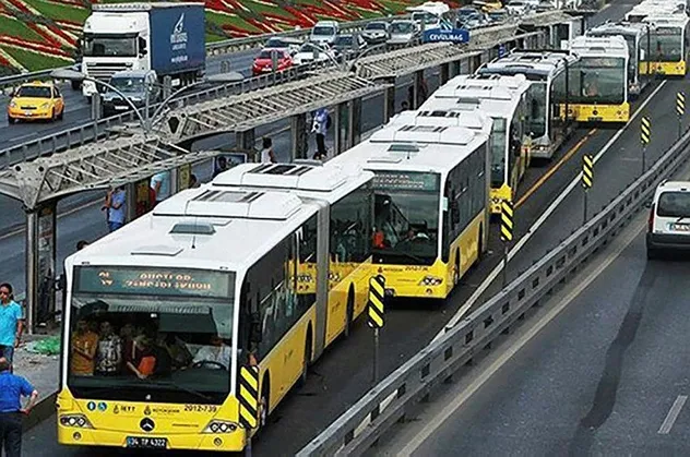 Son dakika: İBB’den metrobüs durakları arasında ulaşıma tam yüzde 79 zam!
