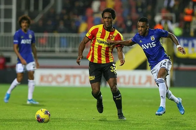 İzmir'de gol düellosu! Göztepe 2-2 Fenerbahçe (MAÇ SONUCU)