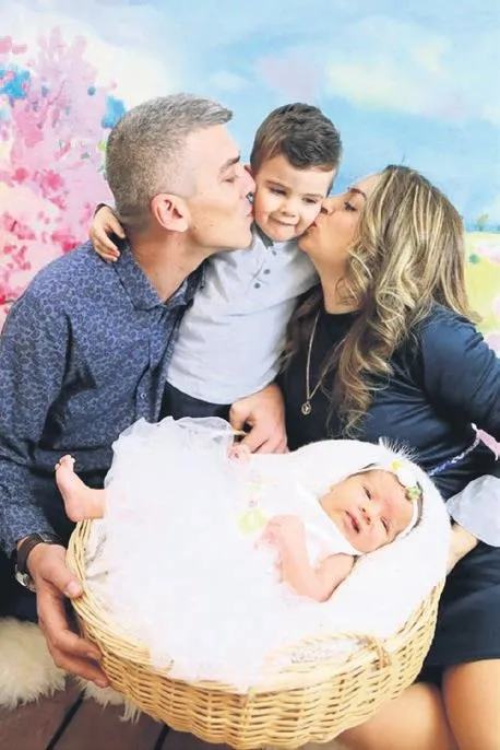 durak-kahyasinin-saldirisi-sonucu-yaralanan-taksi-soforu-isyan-etti-1645652249476.jpeg Durak kahyasının saldırısı sonucu yaralanan taksi şoförü isyan etti-10