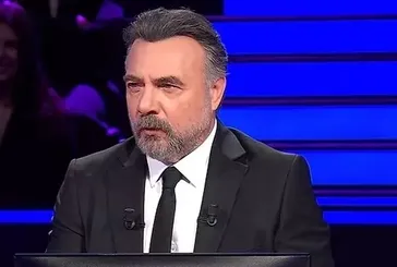 Osmanlı Devleti döneminde inşa edilen hangi kapının ana giriş kapısı üzerindeki kitabede "Mazlumların, zulme uğrayanların sığınağı" yazılıdır?