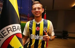 Lazio, Sebastian Szymanski için Fenerbahçe’ye resmi teklif yapmaya hazırlanıyor.