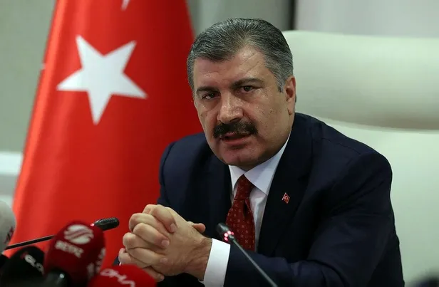 Son dakika: Koronayla mücadelede yeni dönem! Uzmanlık eğitimi gören hekimlere olağan dışı hallerde görev verilebilecek-1