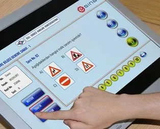 Ehliyet sınavında tablet dönemi