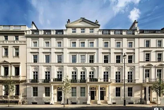 1648934030642.jpeg İngiltere Prens Andrew'in haberiyle sarsıldı! FETÖ’cü İlhan İşbilen’in eşi Nebahat Evyap İşbilen ile rüşvet skandalı-5