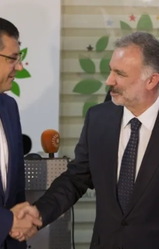 Yerel seçimler öncesi CHP ile HDP flörtü