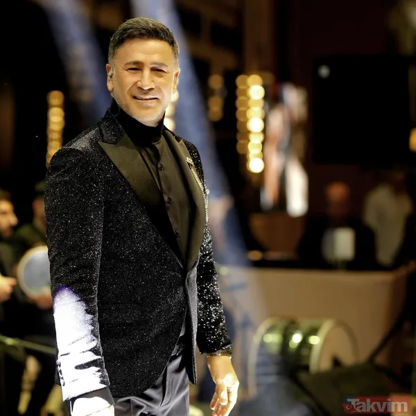 Boyunluklu fotoğrafı şoke etti! İzzet Yıldızhan apar topar hastaneye koştu! Denize atladığı sırada başına bakın ne geldi! - 5