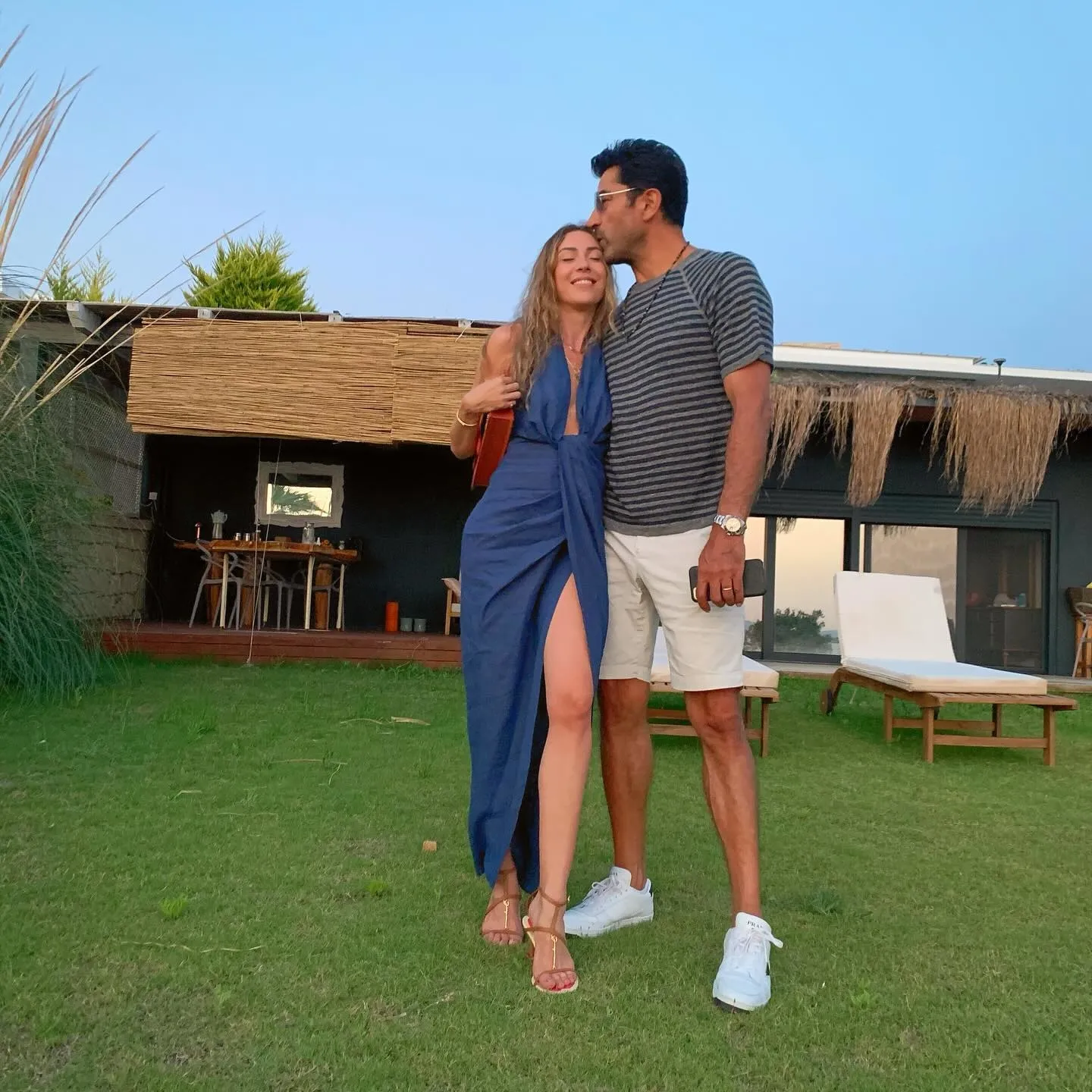 Ekranda A.B.İ evde baba! Sinem Kobal ve Kenan İmirzalıoğlu’nun masalsı aşkı - 9