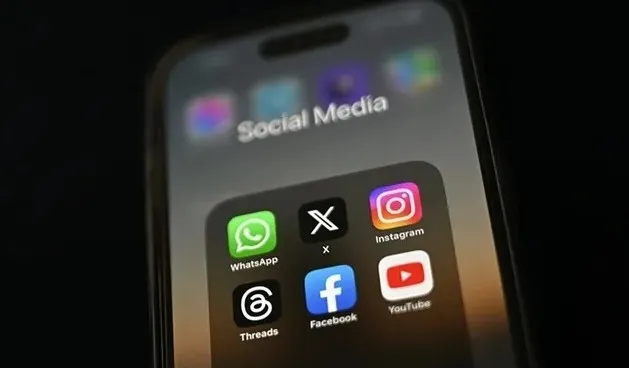 avustralya-sosyal-medya-algoritmalarini-kapatma-secenegi-planladi-1788784359180.jpeg Meta, Google ve TikTok'a algoritma şartı geliyor: Kullanıcının tercihine uymayana “ciddi” ceza gündemde-6