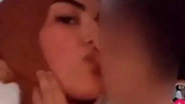 TikTok’ta 5 yaşındaki kuzenini istismar etmişti |  Duygu Özgül Kalebayırın savunması pes dedirtti: Çocuk beni yalıyor! İlk vukuatı bu değilmiş