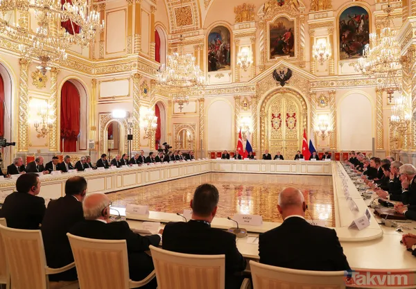 Başkan Erdoğan'ın Rusya ziyaretinden dikkat çeken kareler - 13