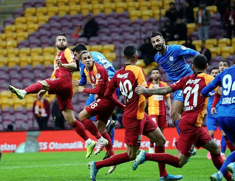 Aslan Kupa’da kayıp!