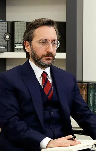 Son dakika: İletişim Başkanı Fahrettin Altun'dan 15 Temmuz açıklaması: Tüm dünya için emsalsiz bir milli irade zaferi