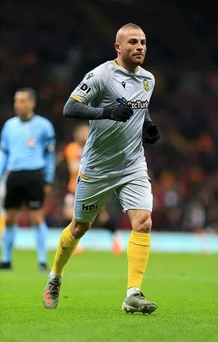 Gökhan Töre Aslan’ı reddetti Kartal’ı seçti