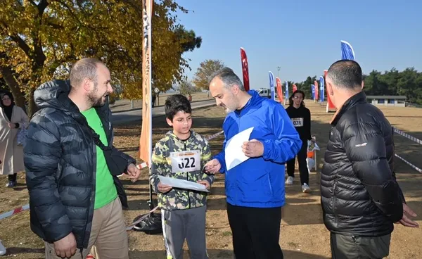 oryantiring-turnuvasinda-zamana-karsi-yaris-1669020170578.jpeg Oryantiring turnuvasında zamana karşı yarış-4