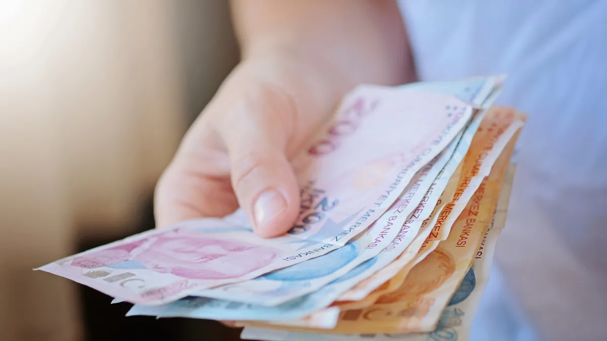 Asgari ücrette refah payı sinyali: Yüzde 30 zam masada! İşte komisyon öncesi masadaki rakam