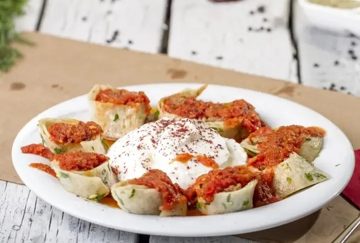 15-dakikada-evde-beyti-kebabi-misafirlerinizin-agzi-acik-kalacak-ustalar-bile-boyle-lezzetli-ve-kolay-yapamiyo-1716213922356.jpeg Misafirlerinizin ağzı açık kalacak! 15 dakikada evde beyti kebabı! Ustalar bile böyle lezzetli ve kolay yapamıyor-3