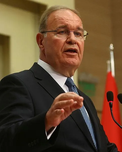 yunanistanin-egedeki-alcak-girisimi-sonrasi-chpnin-s-400-riyakarligi-bir-kez-daha-gozler-onune-serildi-1661792563706.jpeg CHP'nin S-400 riyakarlığı bir kez daha gözler önüne serildi! 10 gün önce başka 10 gün sonra başka konuştular...-6