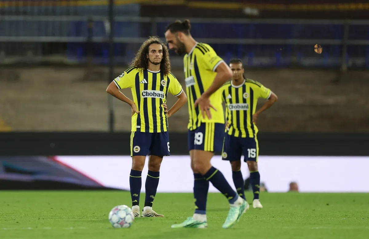 fenerbahce-alanyaspor-super-lig-maci-1792149886582.jpg Fenerbahçe hezimeti unutturmak istiyor! İsmail Kartal'dan Asensio kararı: Alanyaspor maçı 11'inde sürpriz-9
