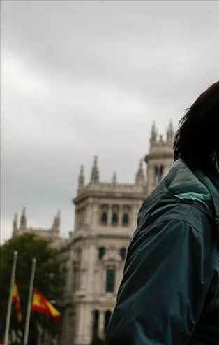 İspanya koronavirüs nedeniyle OHAL'i uzattı