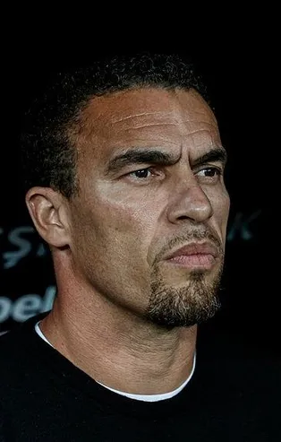 Eleştiri oklarının hedefindeki Valerıen Ismael en kötü isim oldu!