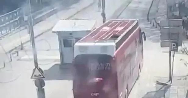 Kırpılmış görüntü ile algı! CHP'li Adnan Beker'in şoförü aracı polis memurunun üzerine sürdü! Olay anı güvenlik kamerasında