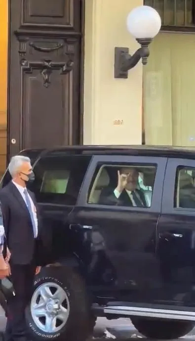 Dışişleri Bakanı Mevlüt Çavuşoğlu'ndan Uruguay'daki Ermeni provokatörlere 'bozkurt'lu cevap-2