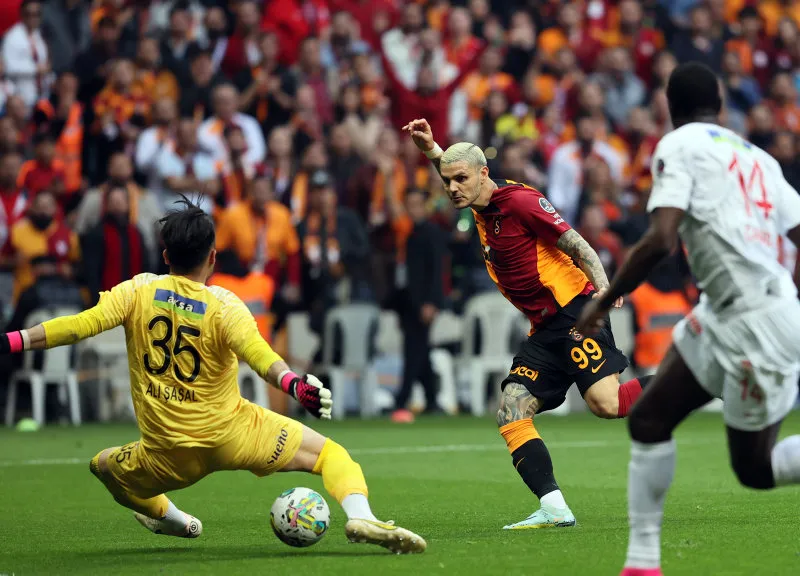 Galatasaraylılara müjde! İşte Icardi'nin geliş tarihi - 13