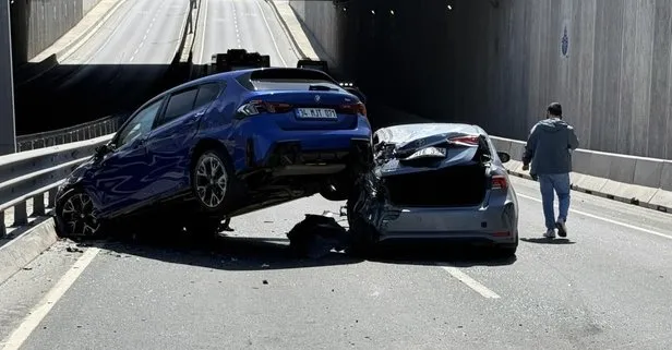 Beylikdüzü'nde zincirleme kaza: Üst üste çıktılar!