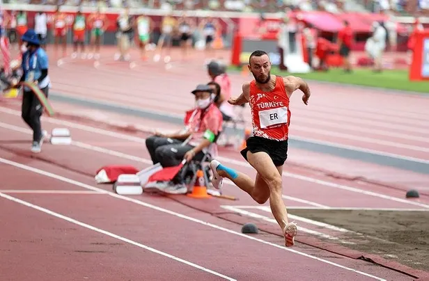 2020 Tokyo Olimpiyat Oyunları | Ferhat Arıcan paralel barda olimpiyat üçüncüsü oldu-12