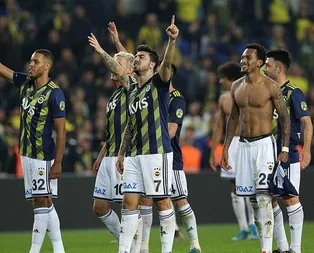 Fenerbahçenin Kadıköydeki derbi serisi sürdü