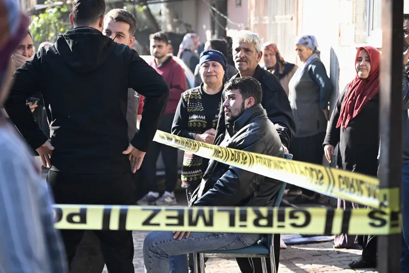 Adana'da kahvaltı sofrasında 3 ceset (AA)