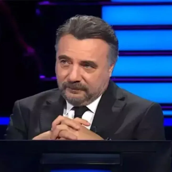 Guinnes Dünya Rekorları’na göre, bilinen en çok yapraklı yonca toplam kaç yapraklıdır?