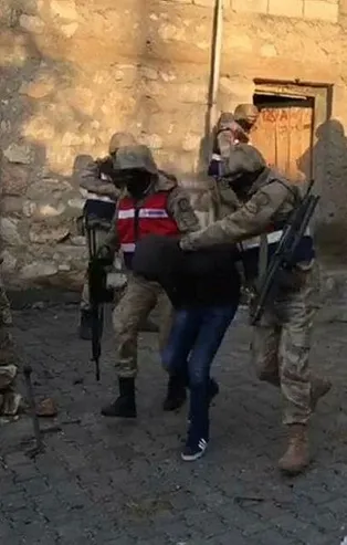 Terör suçundan 28 yıldır aranan zanlı yakalandı