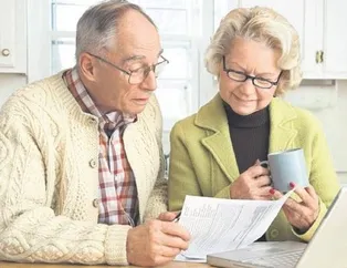 Emekliye en az 2000 TL maaş