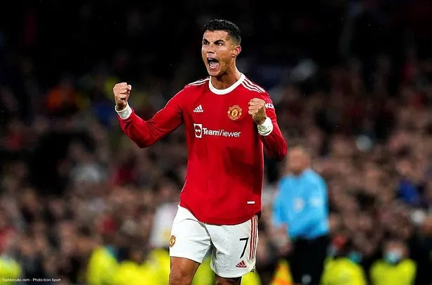 ronaldo-manchester-united-ile-yollari-ayiriyor-ispanya-basininda-yeni-takimi-hakkinda-avrupayi-soke-eden-iddia-1640717482421.jpeg