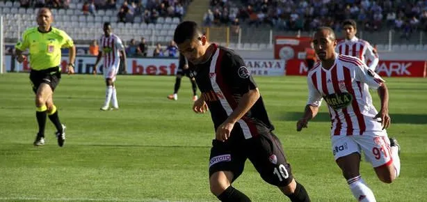 Elazığ’da gol düellosu!