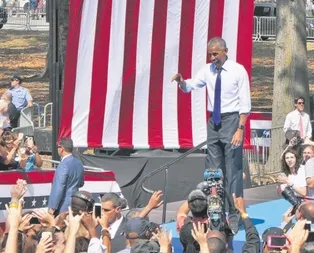 ClInton’a övgü Trump’a eleştiri