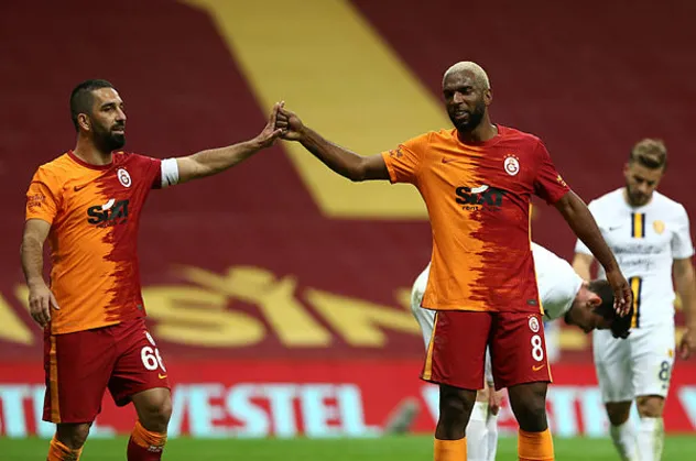 Galatasaray'da Babel ve Arda Turan sürprizi