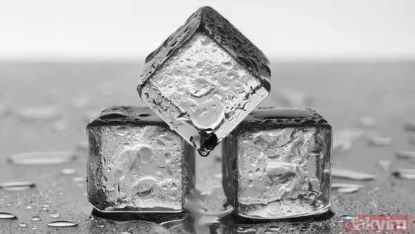 Buz Diyeti Kilo Vermek İsteyenlerin Yeni Çözüm Yolu Olarak Gündeme Geliyor. Vücudu Soğukla Şoka Uğratarak Metabolizmayı Hızlandırdığı İddia Edilen Bu Yöntem,...