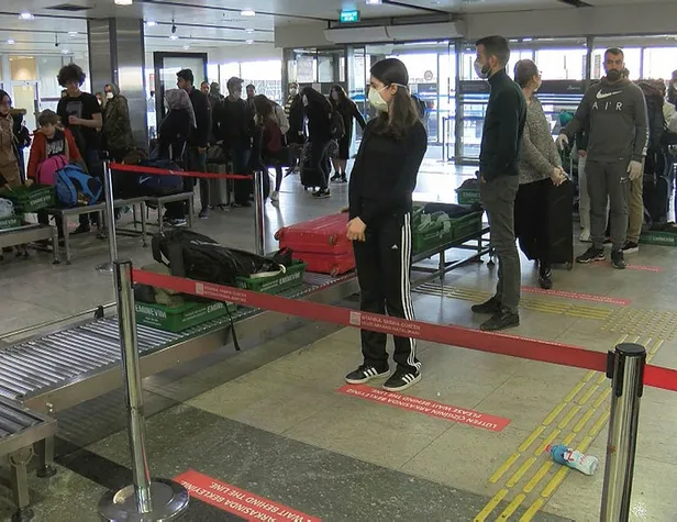 Sabiha Gökçen Havalimanı'nda koronavirüs önlemi! Kırmızı bant uygulamasına geçildi-5