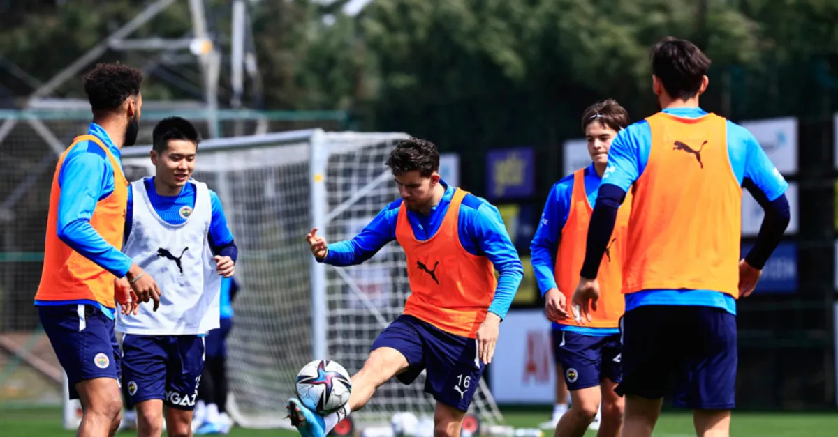 Fenerbahçe deplasmanda Yukatel Kayserispor’a konuk oluyor! İşte muhtemel 11’ler
